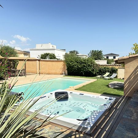 2 Hebergements - 10 Couchages - Parking, Piscine, Jacuzzi - Convivialite Рокбрюн-сюр-Аржан Экстерьер фото